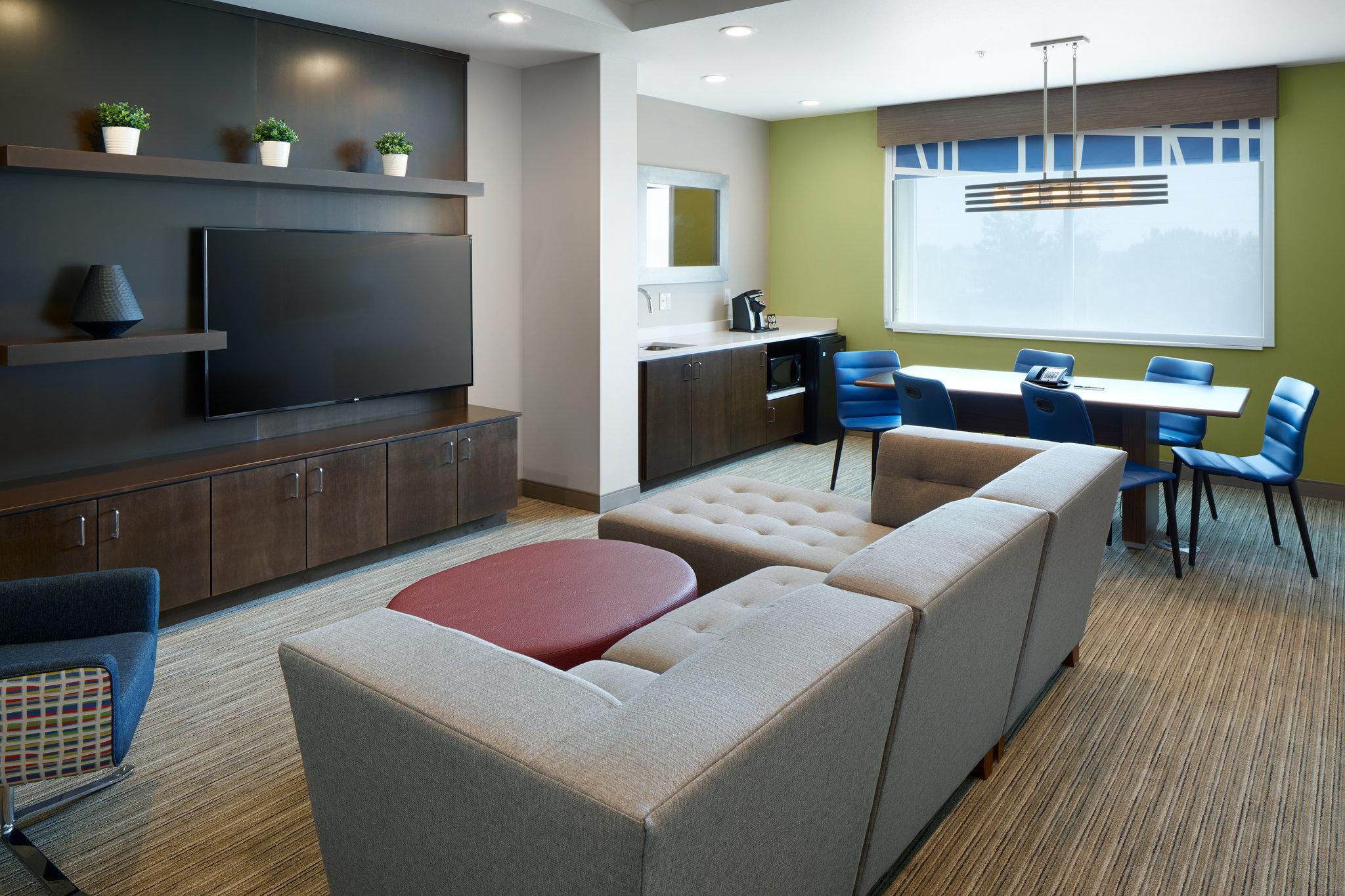 Home2 Suites By Hilton Cincinnati Liberty Township Wetherington Exterior photo